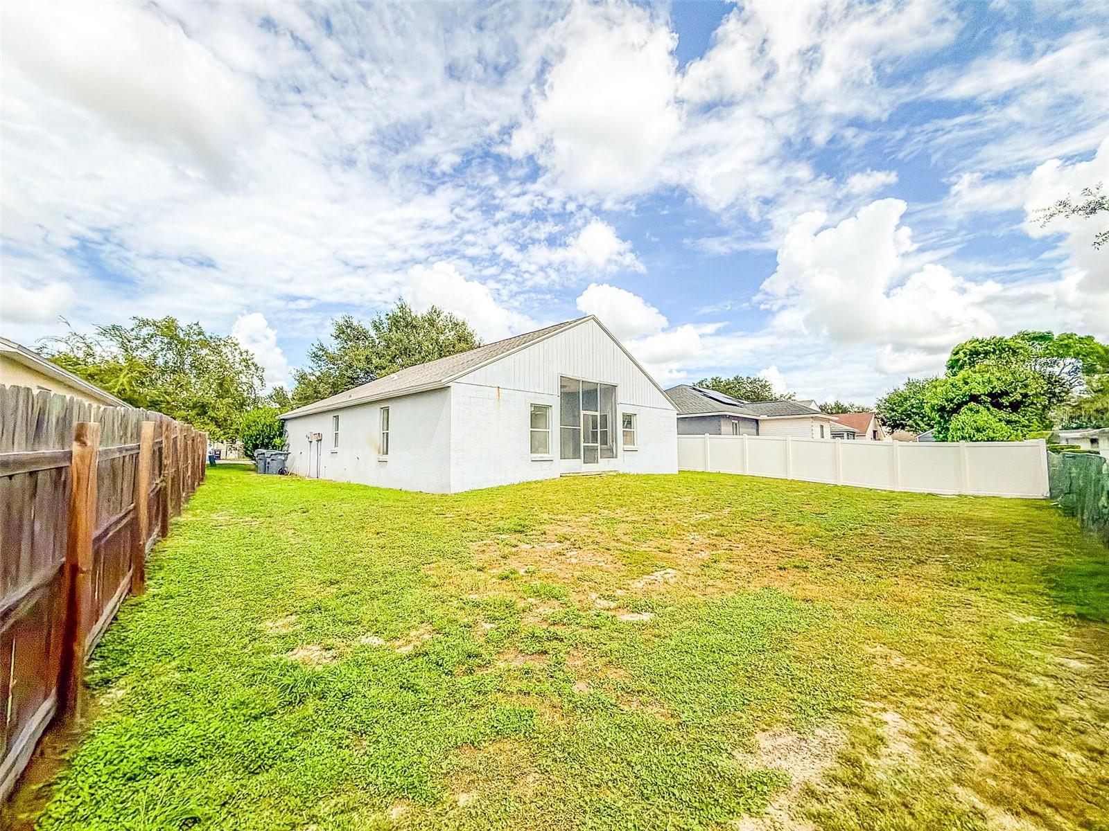 183 OSPREY HEIGHTS DR