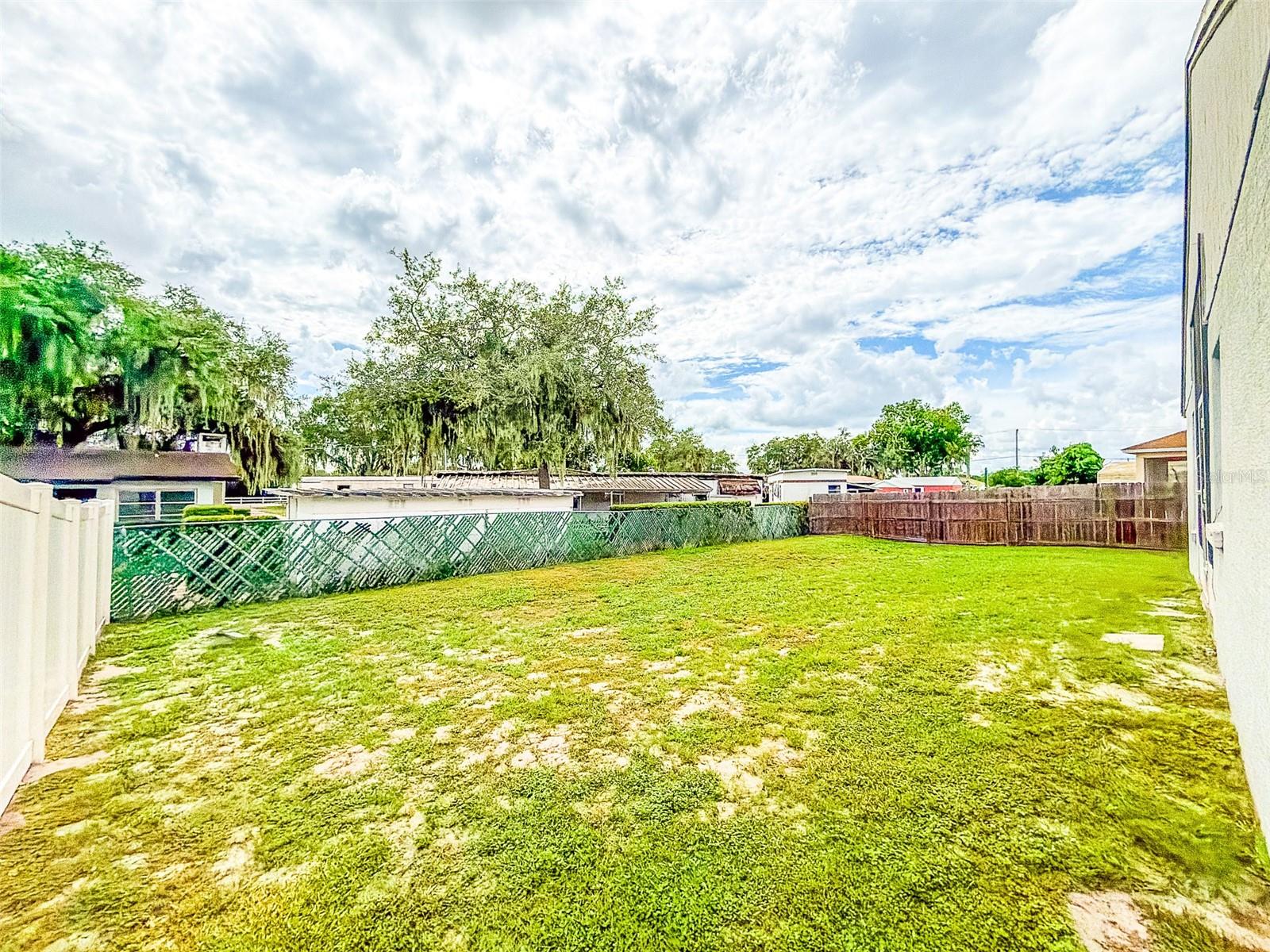 183 OSPREY HEIGHTS DR