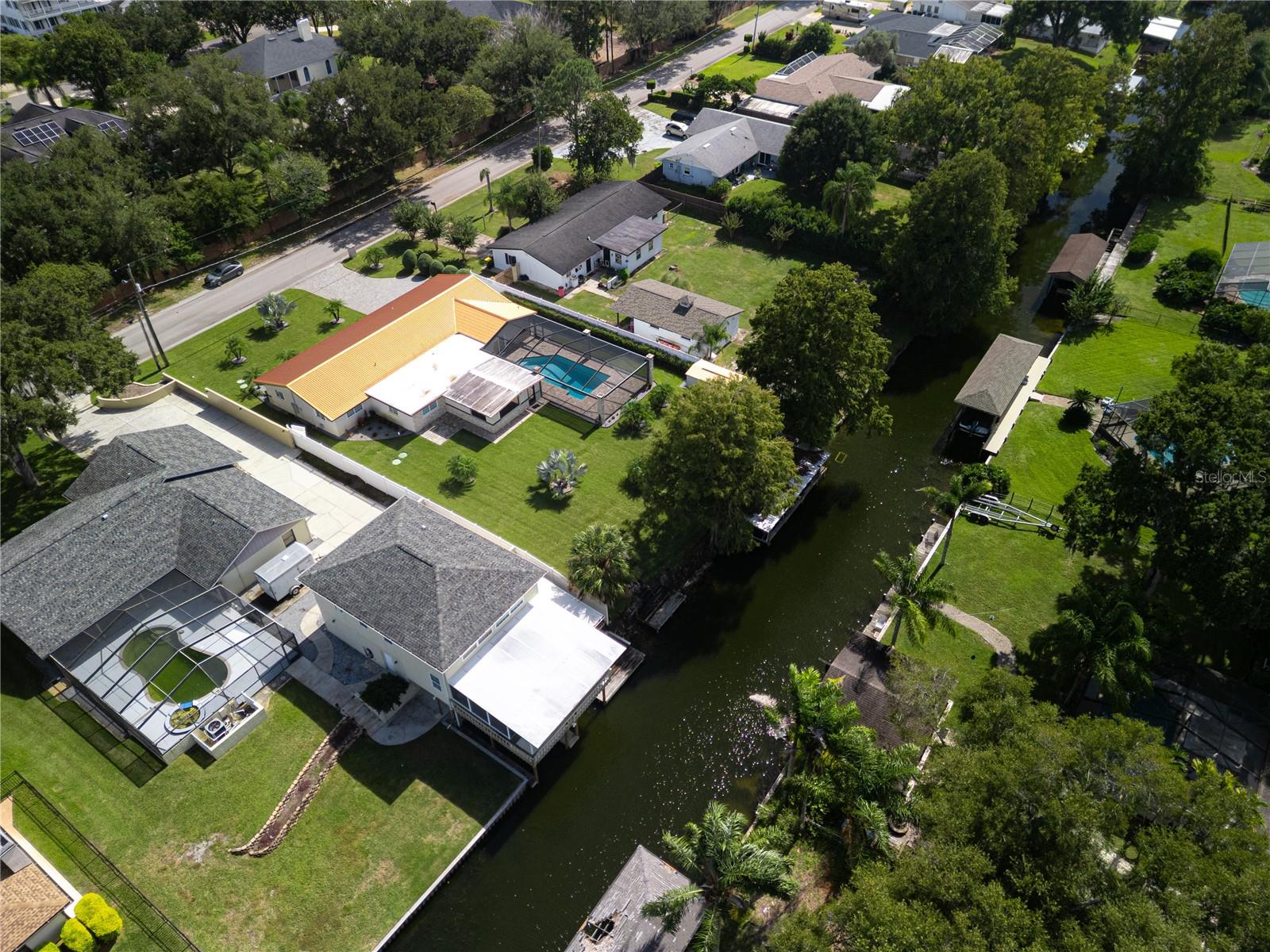 1010 EDGEWATER DR
