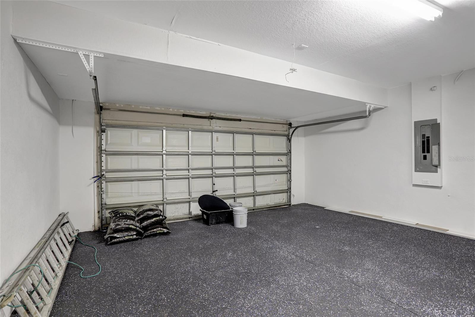 1163 MYOPIA HUNT CLUB DRIVE