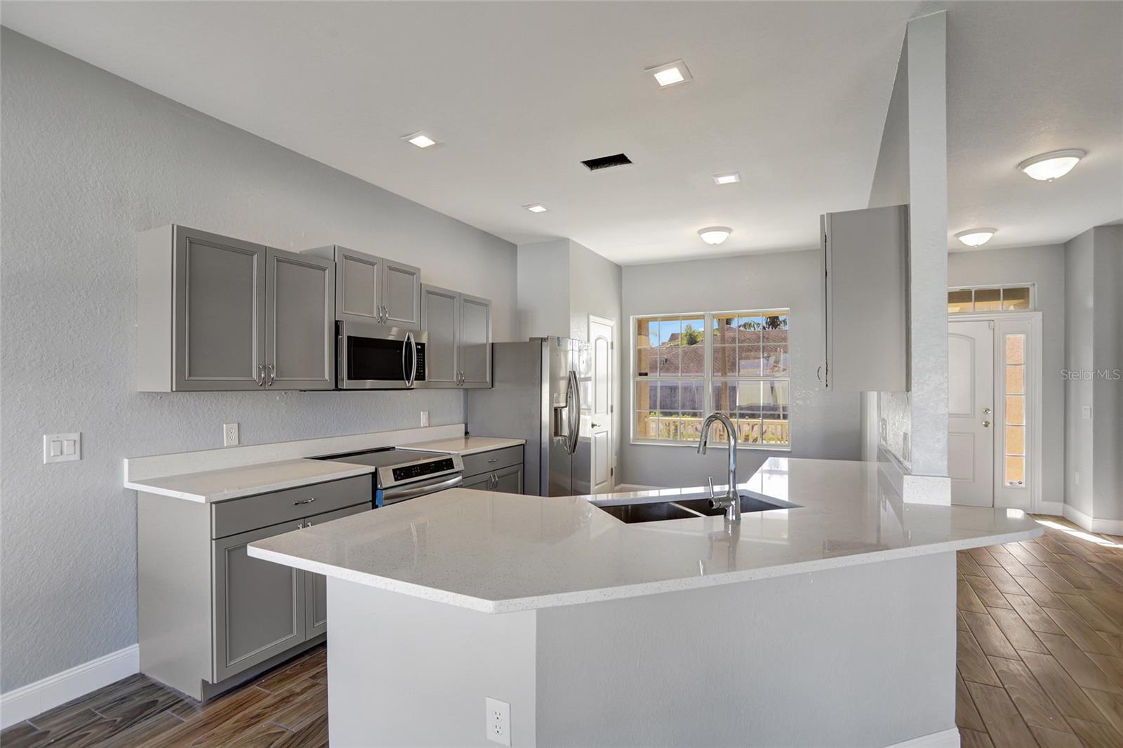 1163 MYOPIA HUNT CLUB DRIVE