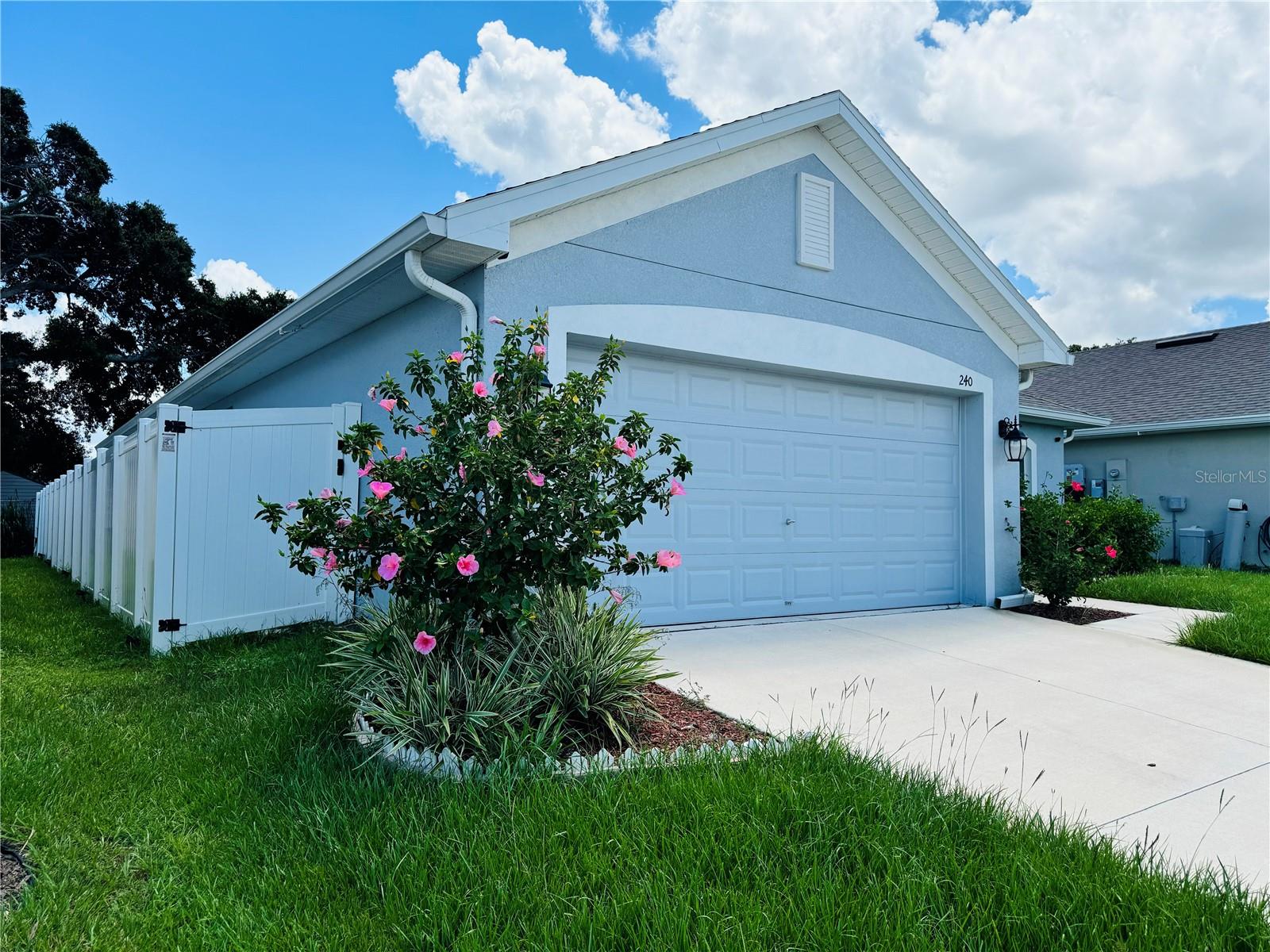 240 KRENSON BAY LOOP