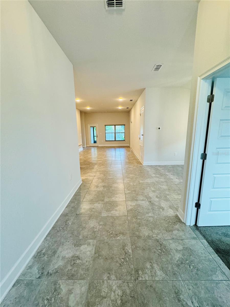 240 KRENSON BAY LOOP