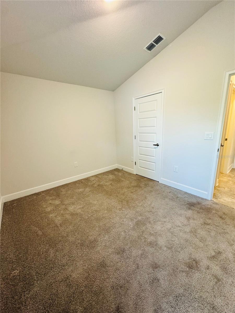 240 KRENSON BAY LOOP