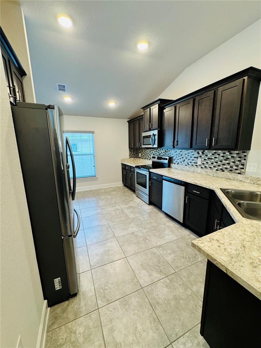 240 KRENSON BAY LOOP