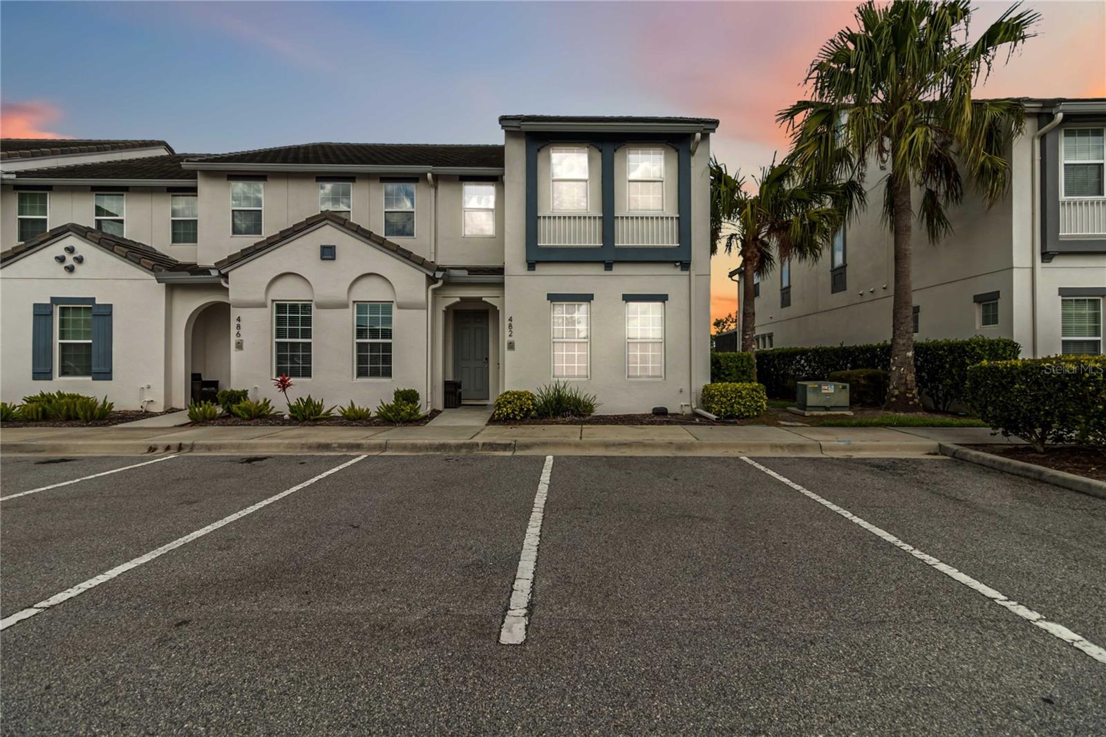 482 CAPTIVA DR