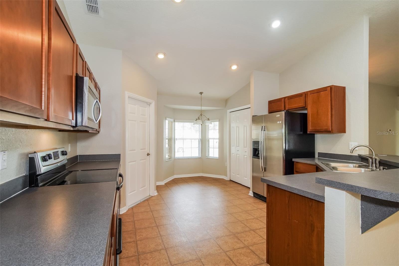 1037 NORMANDY HEIGHTS CIR