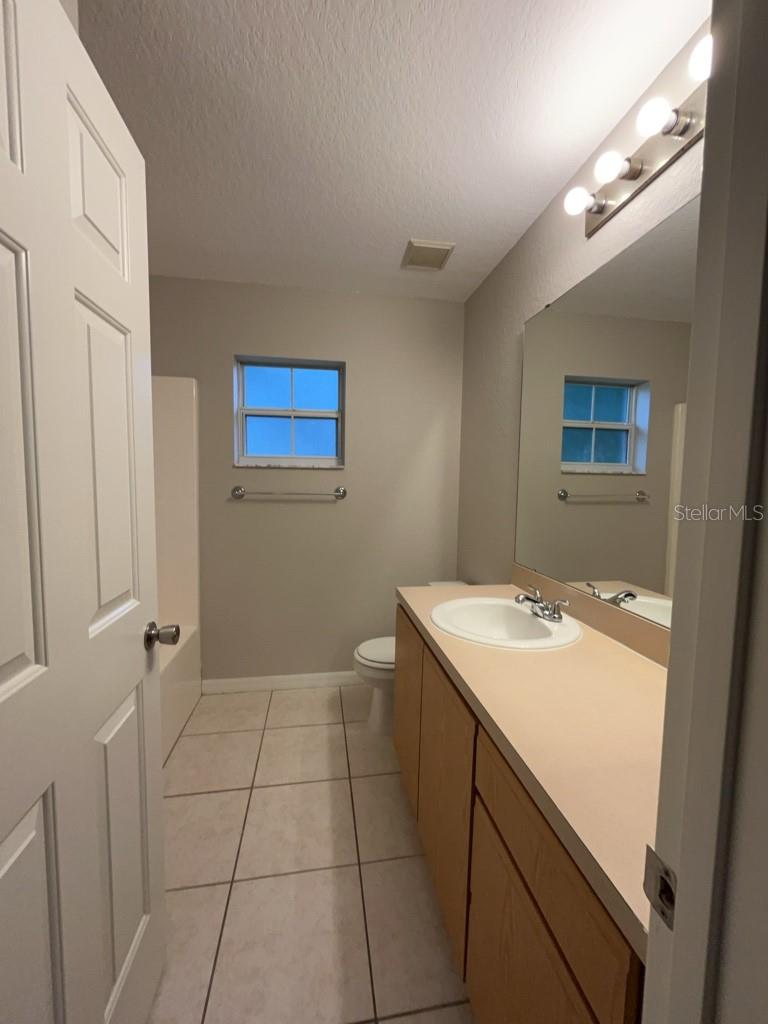 137 EAGLE POINT BLVD