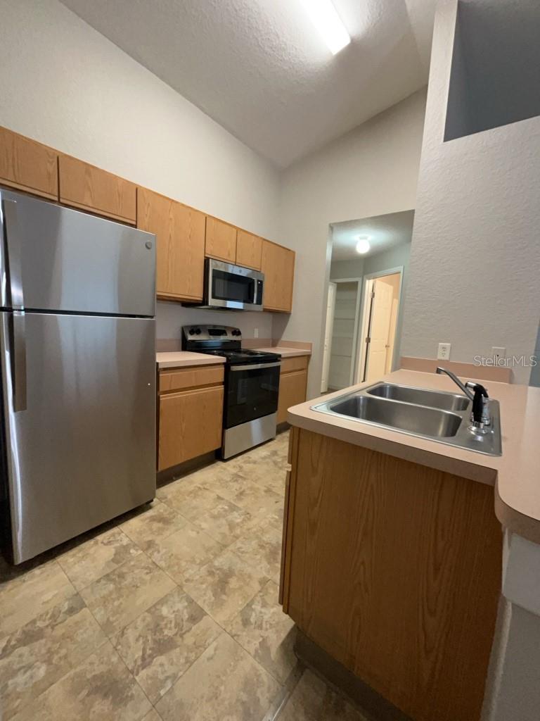 137 EAGLE POINT BLVD