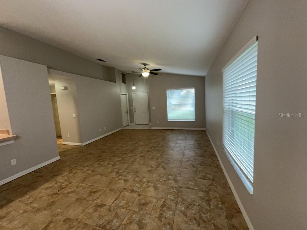 137 EAGLE POINT BLVD