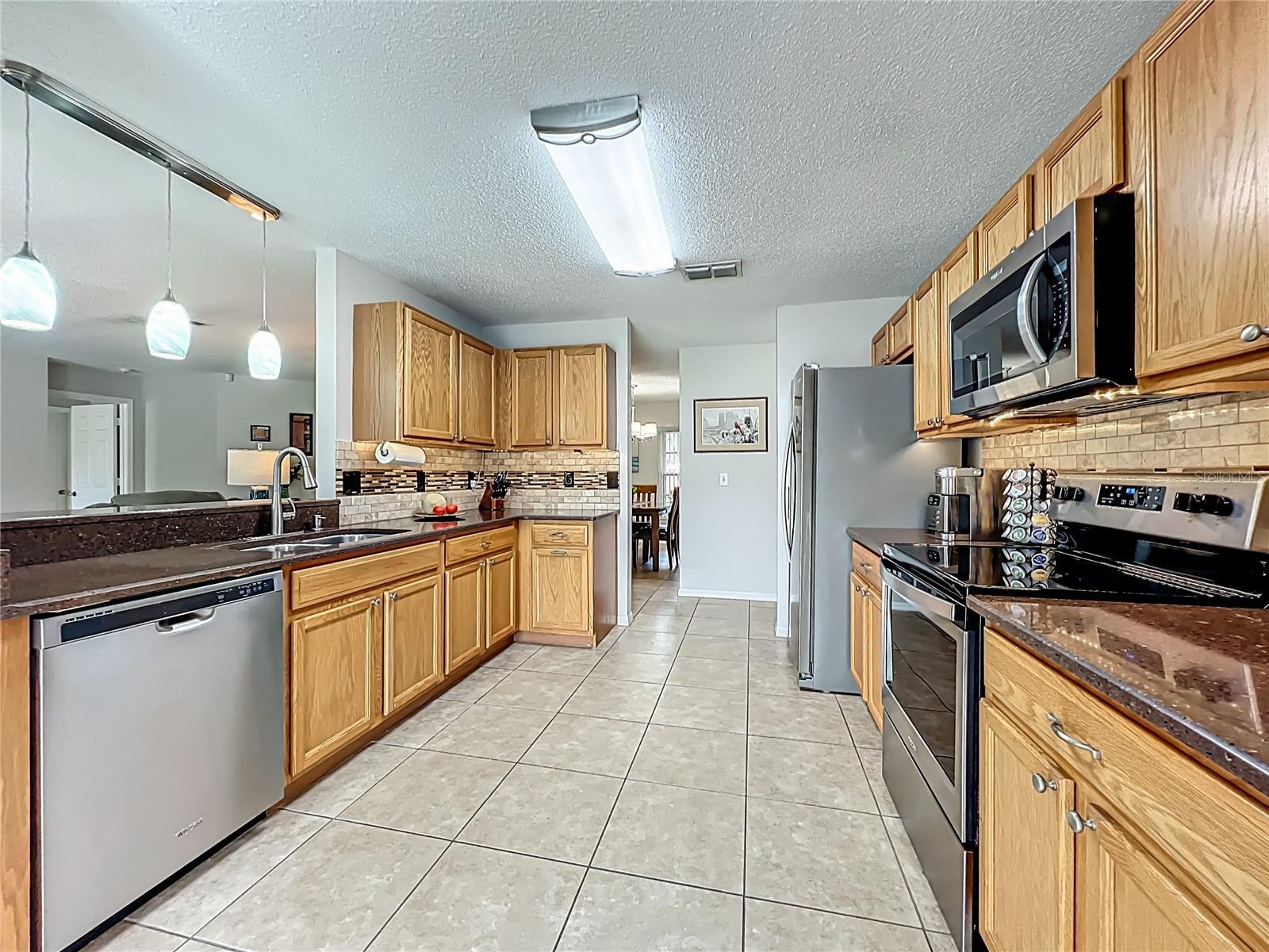 14300 ABINGTON HEIGHTS DR