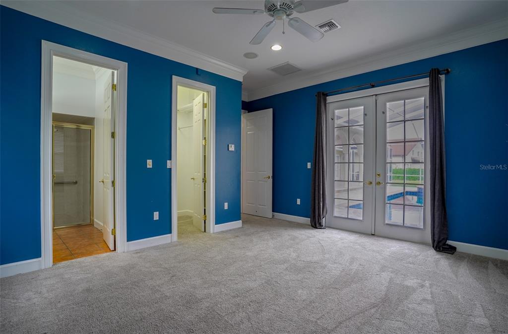 769 N LAKESHORE BLVD