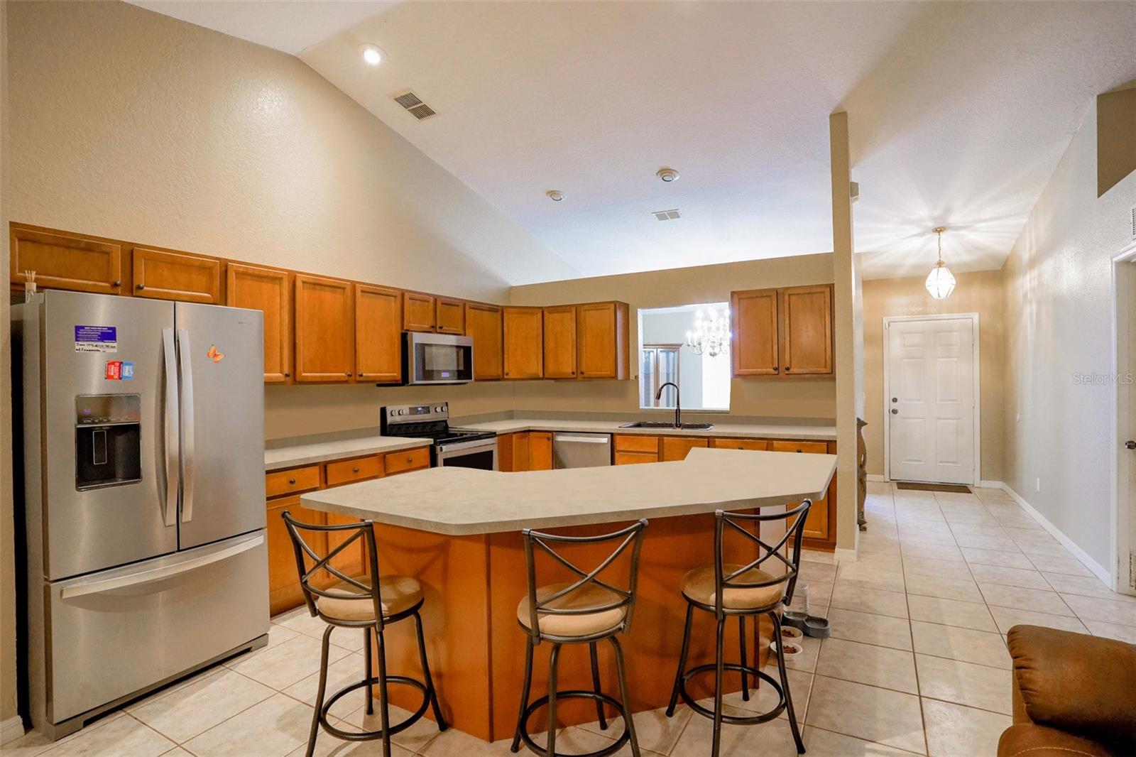 309 MAJESTIC GARDENS DR