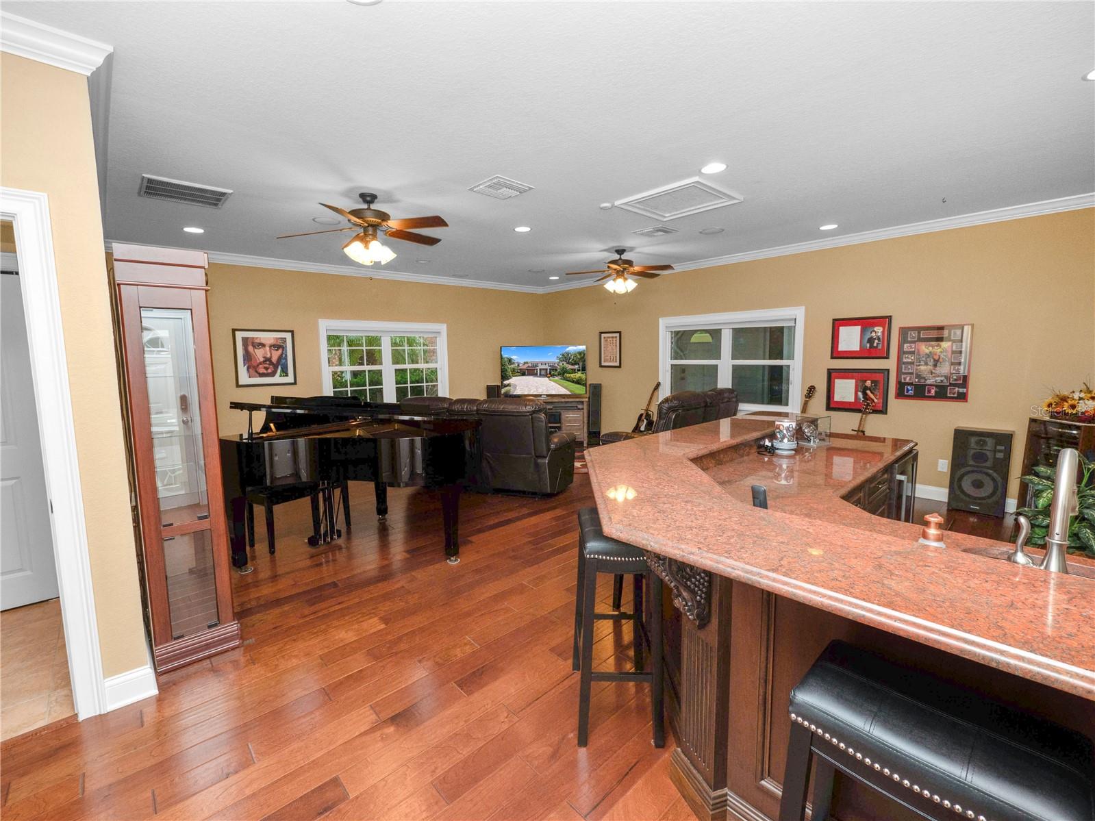 5810 CRYSTAL BEACH RD