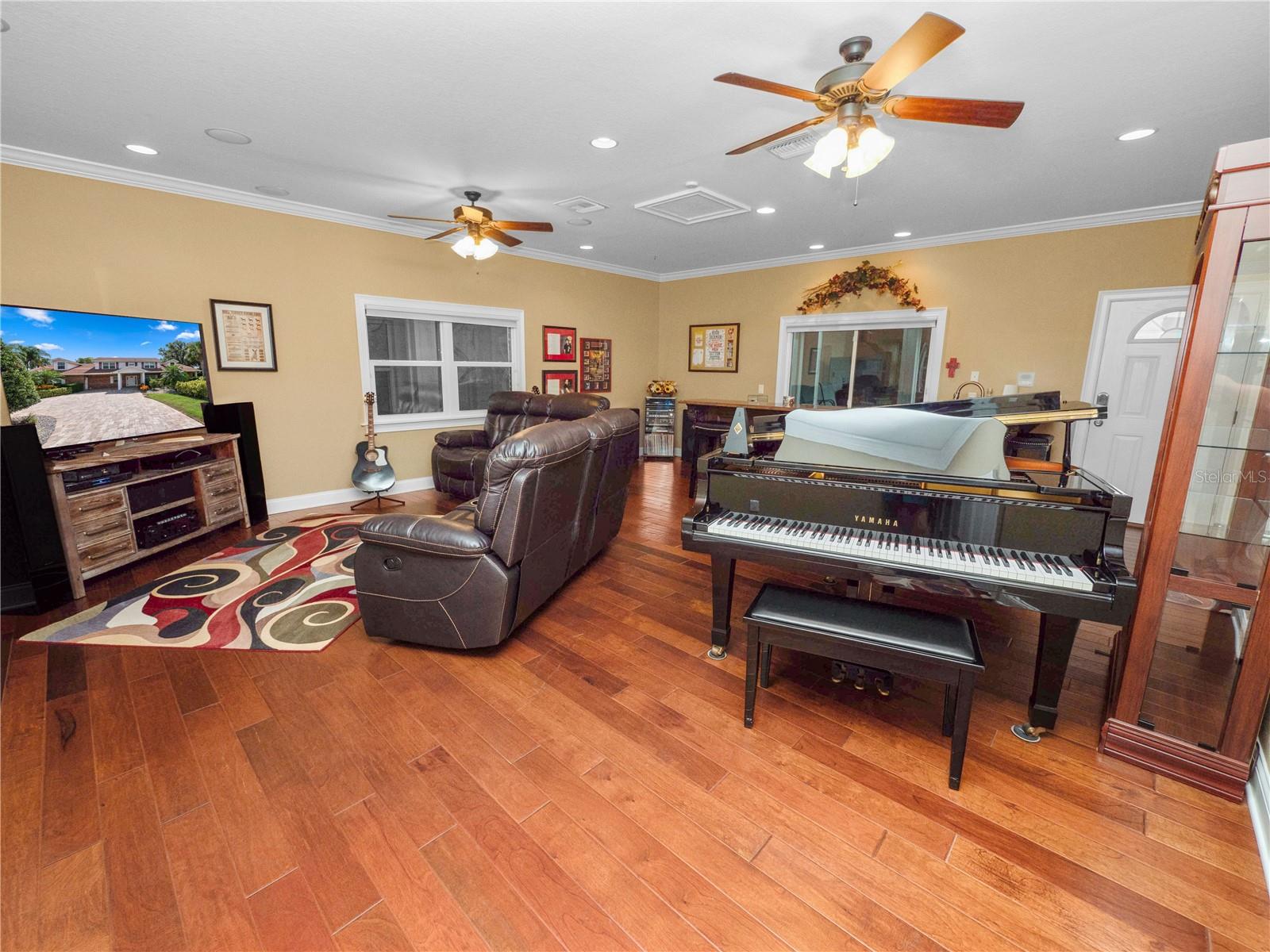 5810 CRYSTAL BEACH RD