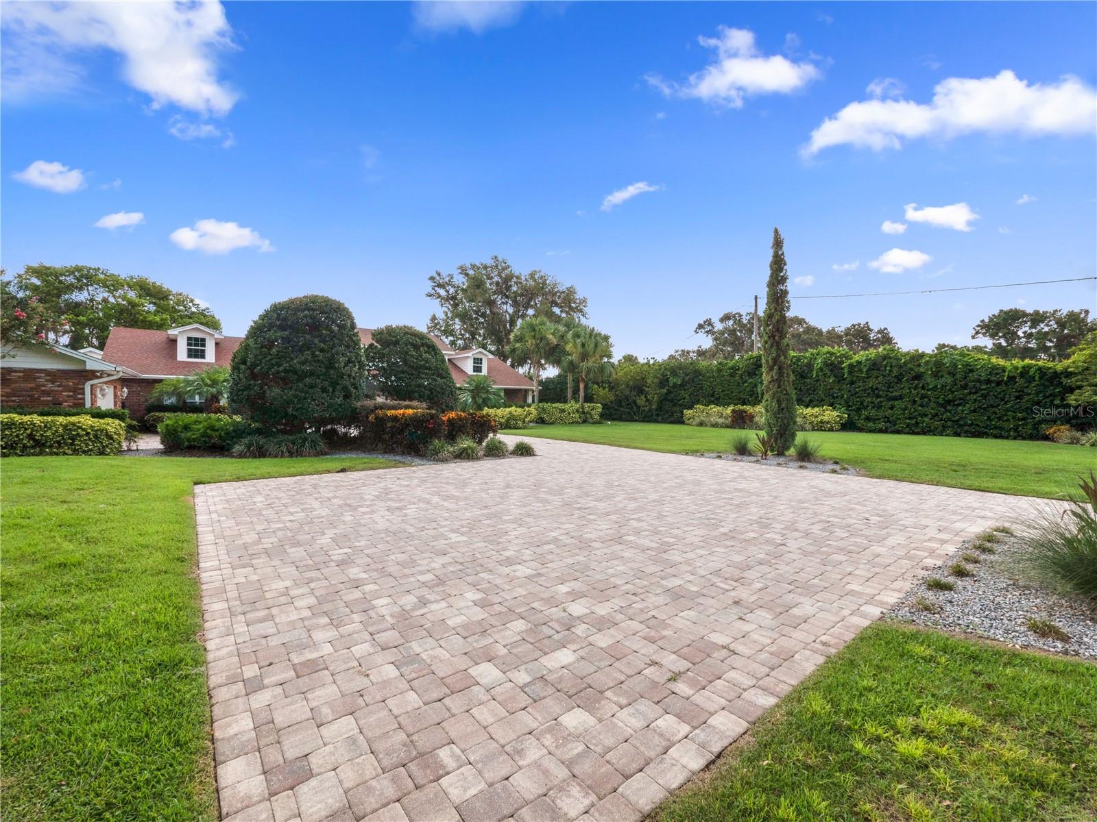 5810 CRYSTAL BEACH RD