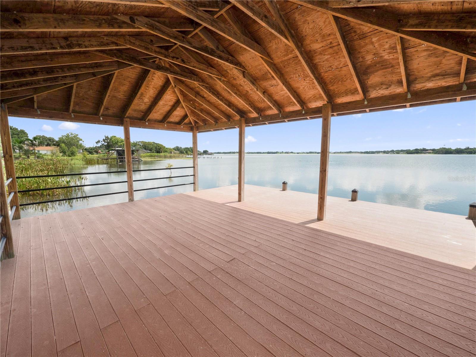 5810 CRYSTAL BEACH RD