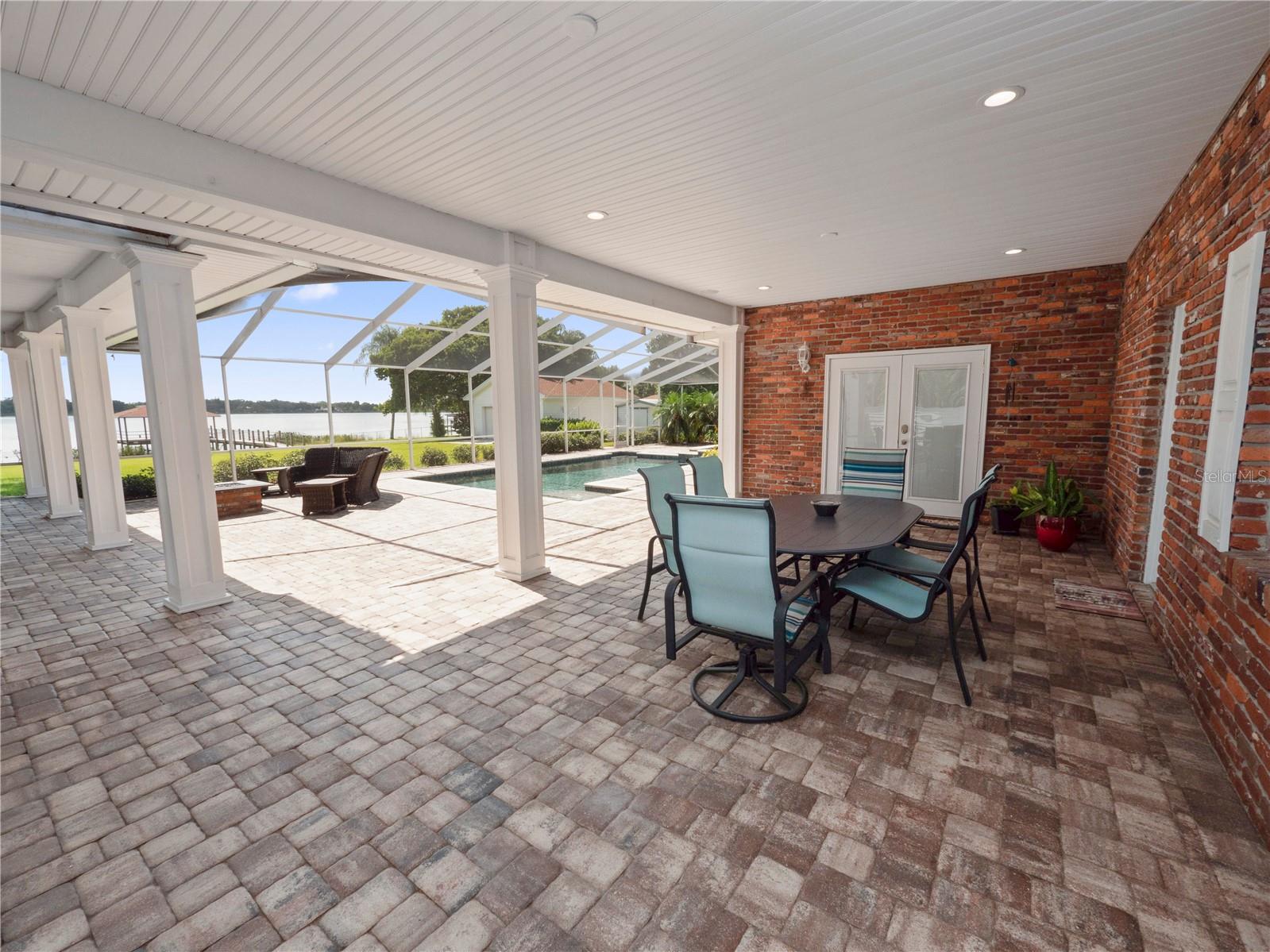 5810 CRYSTAL BEACH RD