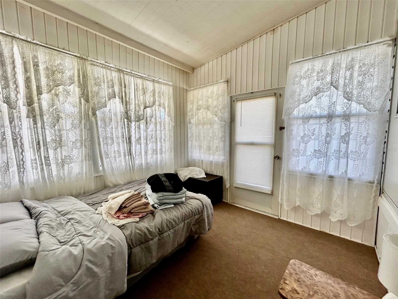 4925 CYPRESS GARDENS RD #77