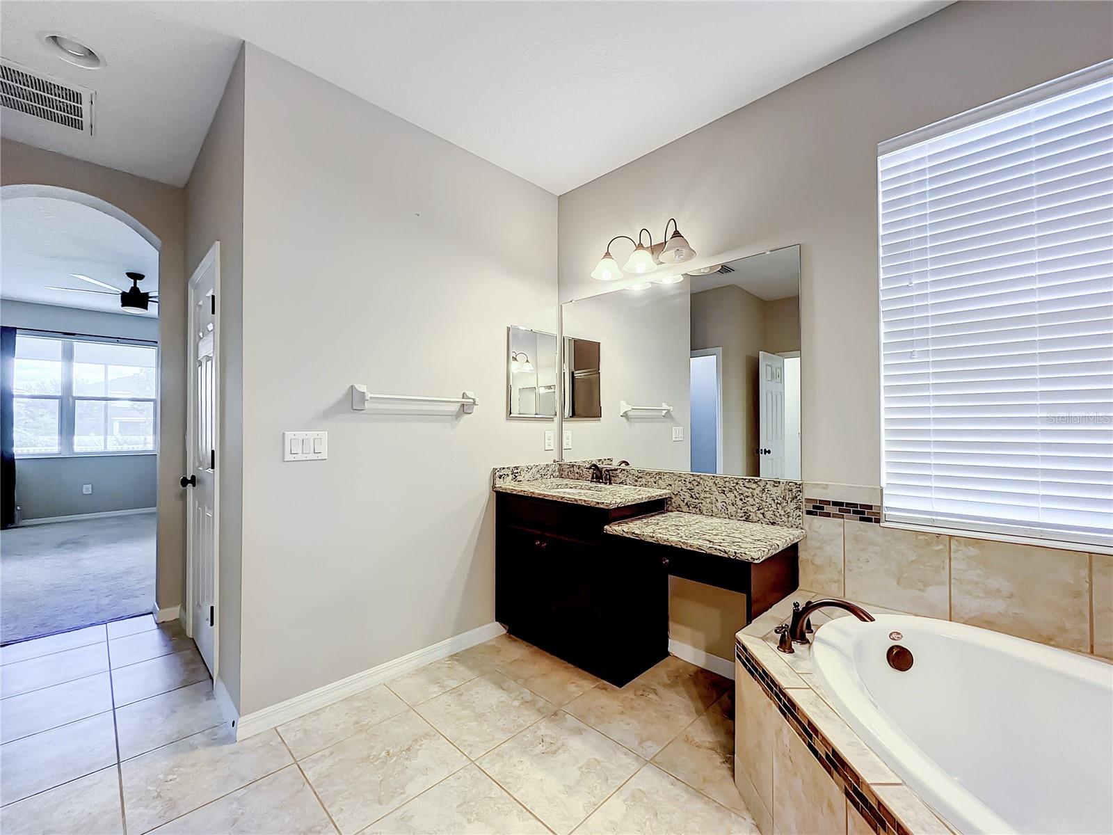 8316 WILLOW BEACH DR