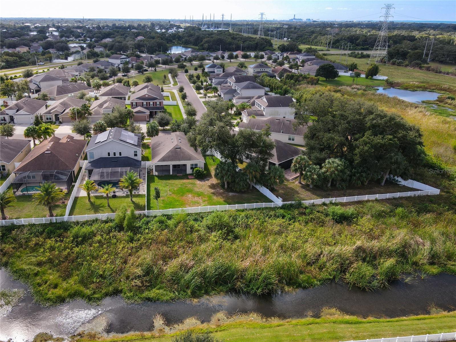 8316 WILLOW BEACH DR