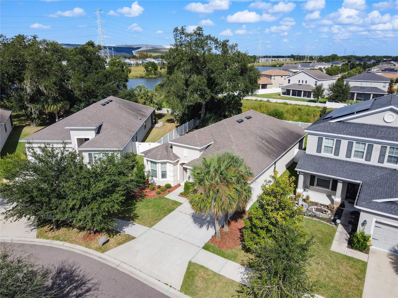 8316 WILLOW BEACH DR