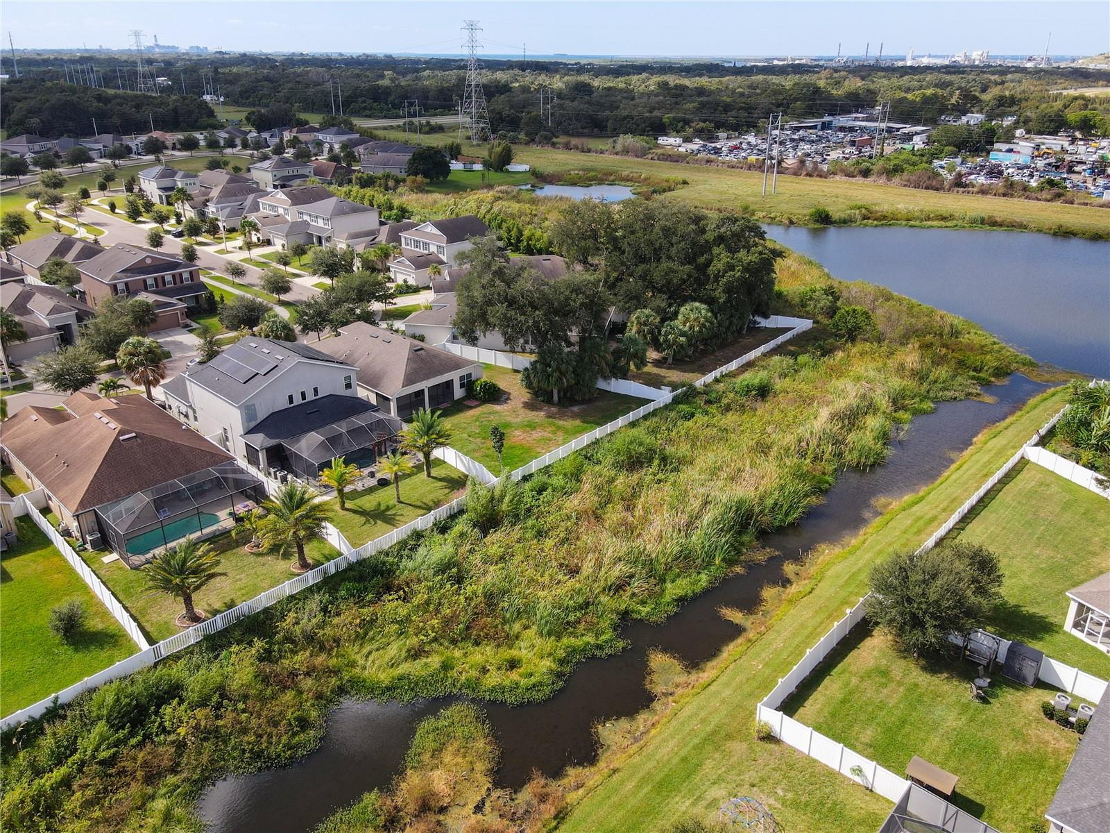 8316 WILLOW BEACH DR