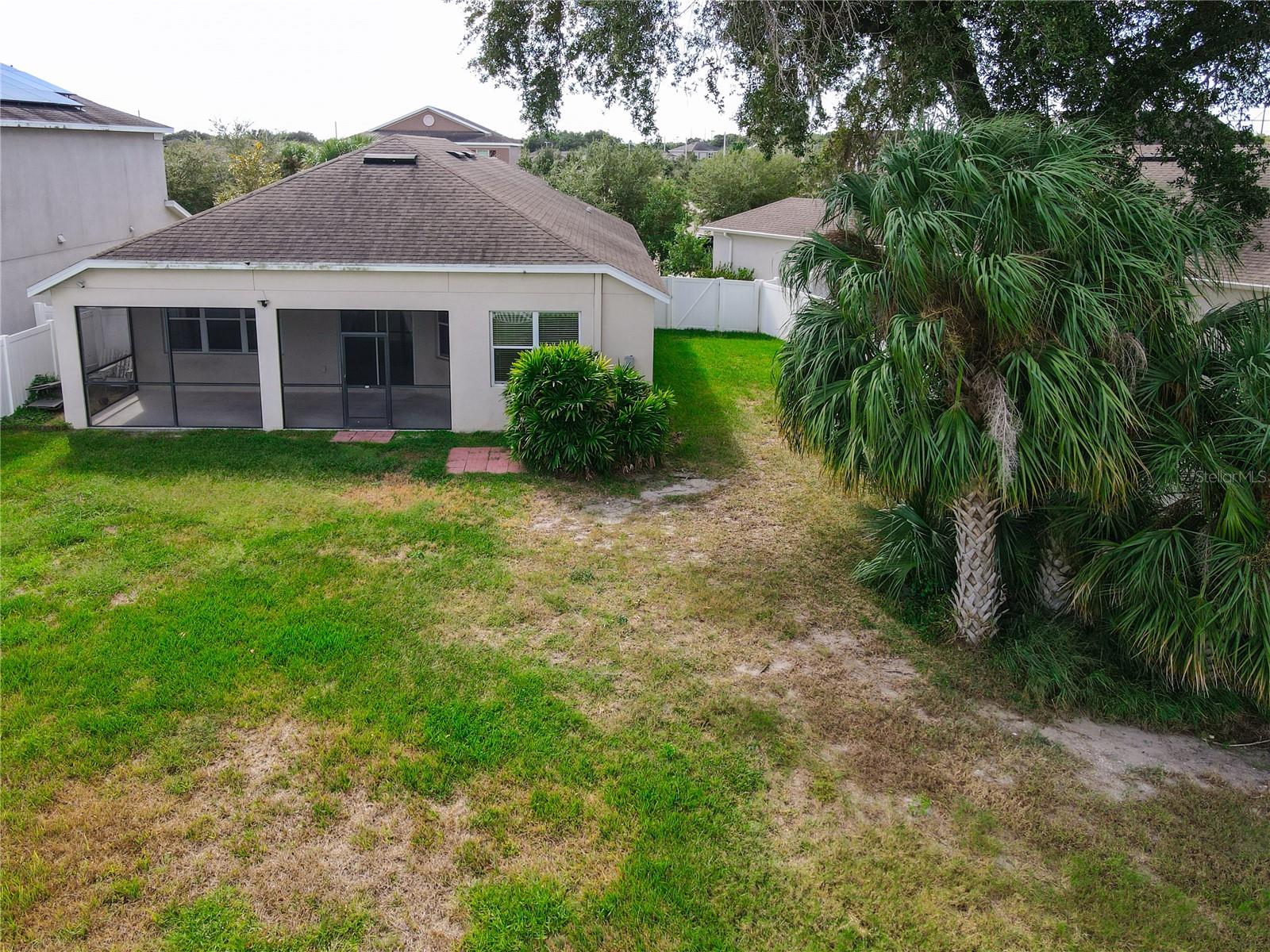 8316 WILLOW BEACH DR