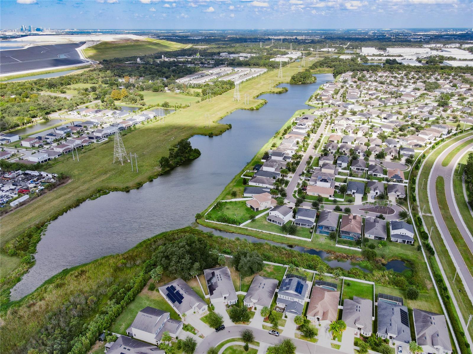 8316 WILLOW BEACH DR