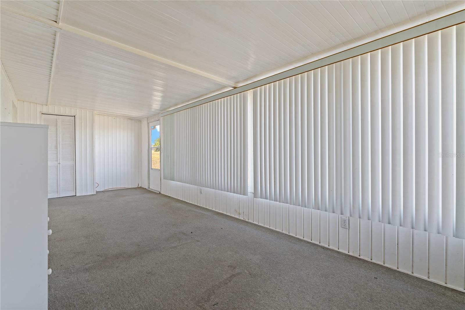 401 WINTER RIDGE BLVD