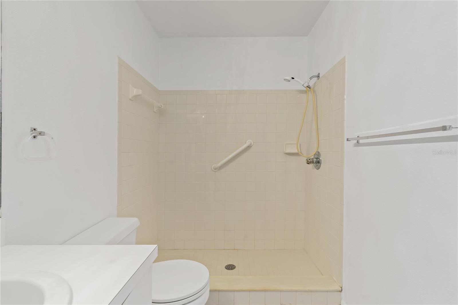 401 WINTER RIDGE BLVD