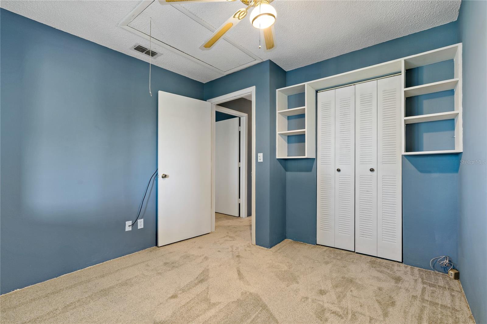 401 WINTER RIDGE BLVD