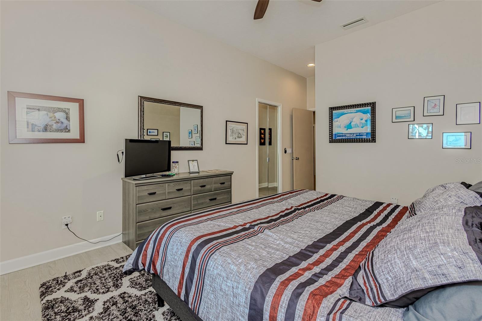 5401 BANANA POINT DR