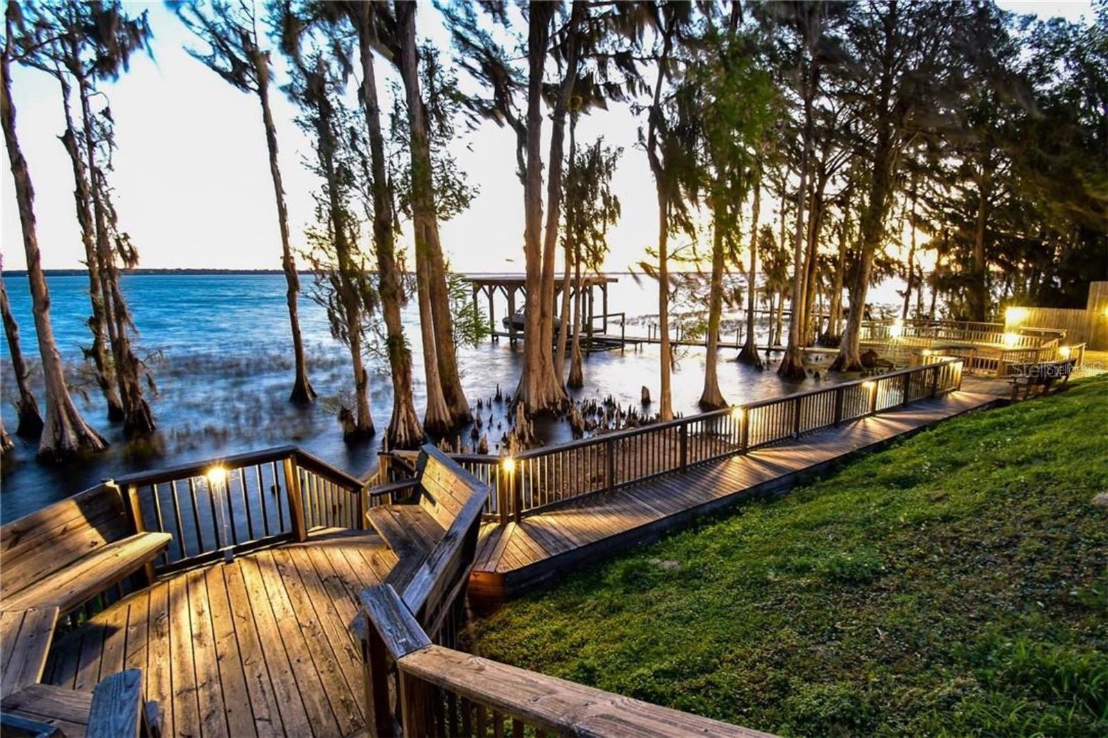 5401 BANANA POINT DR