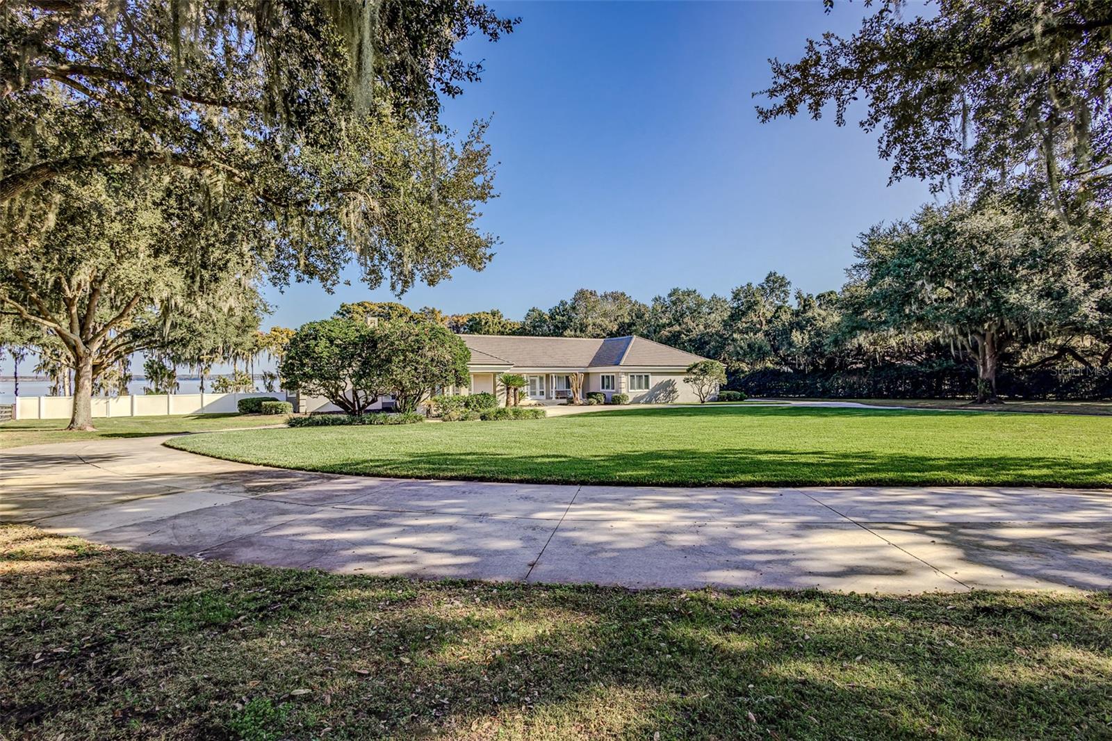 5401 BANANA POINT DR