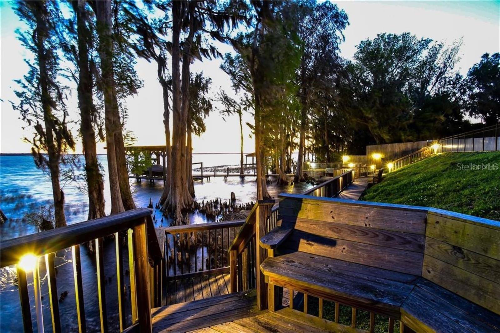 5401 BANANA POINT DR