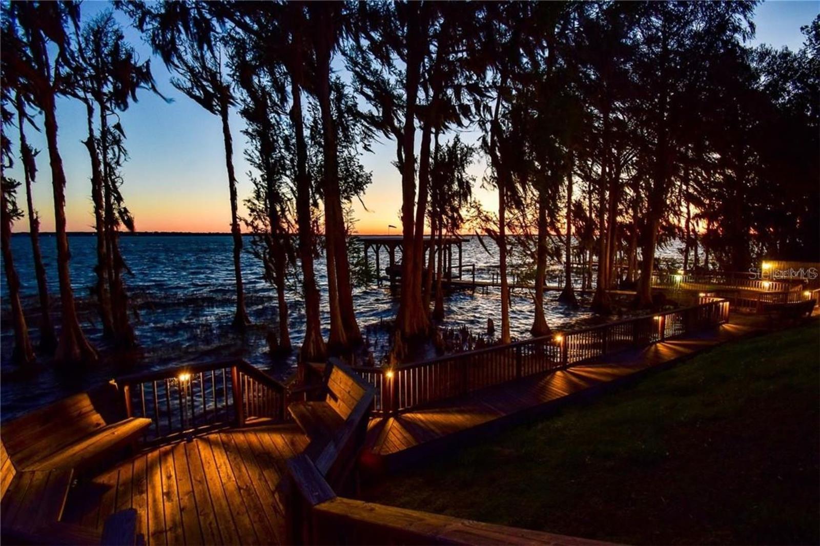 5401 BANANA POINT DR