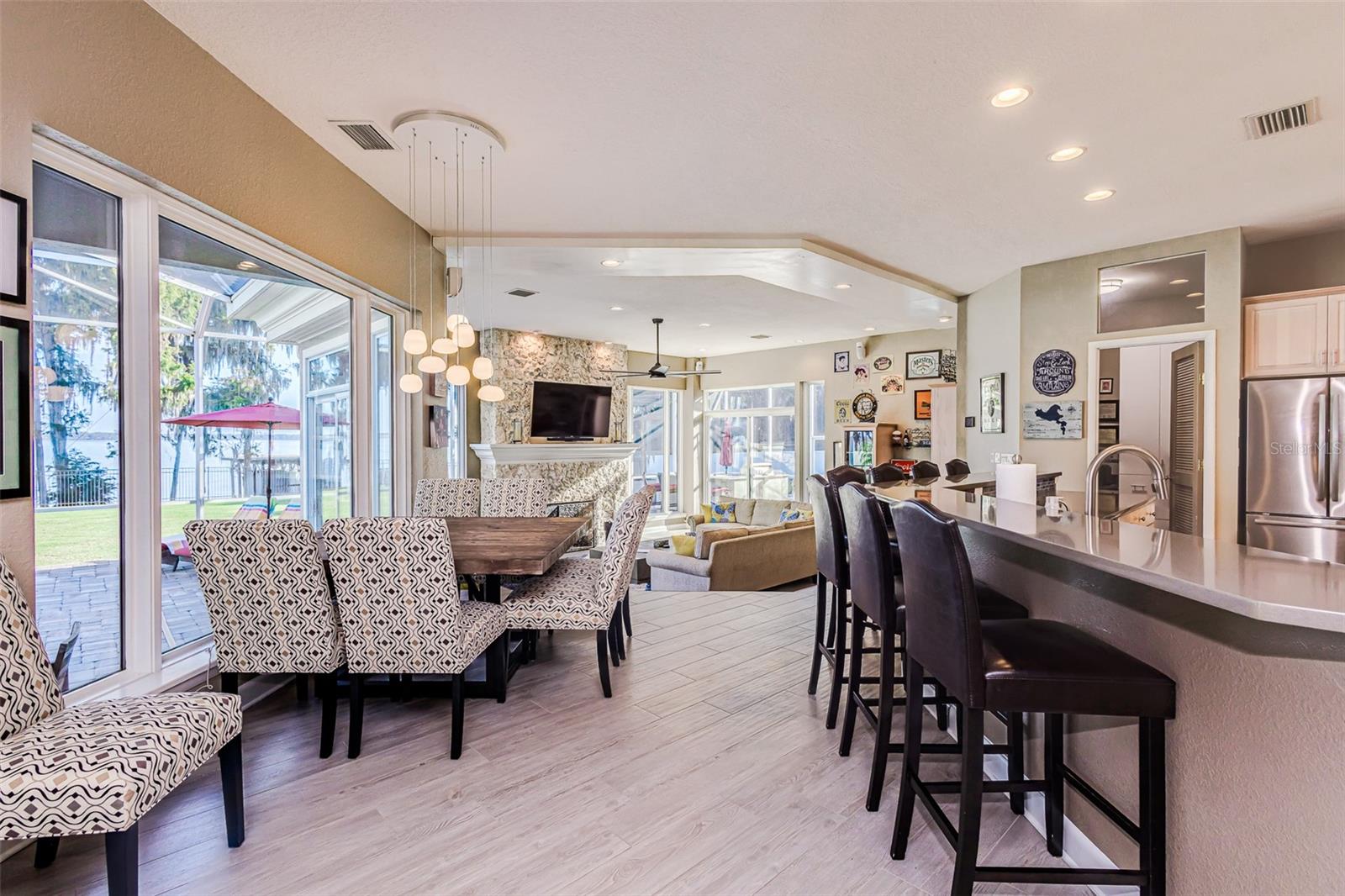 5401 BANANA POINT DR