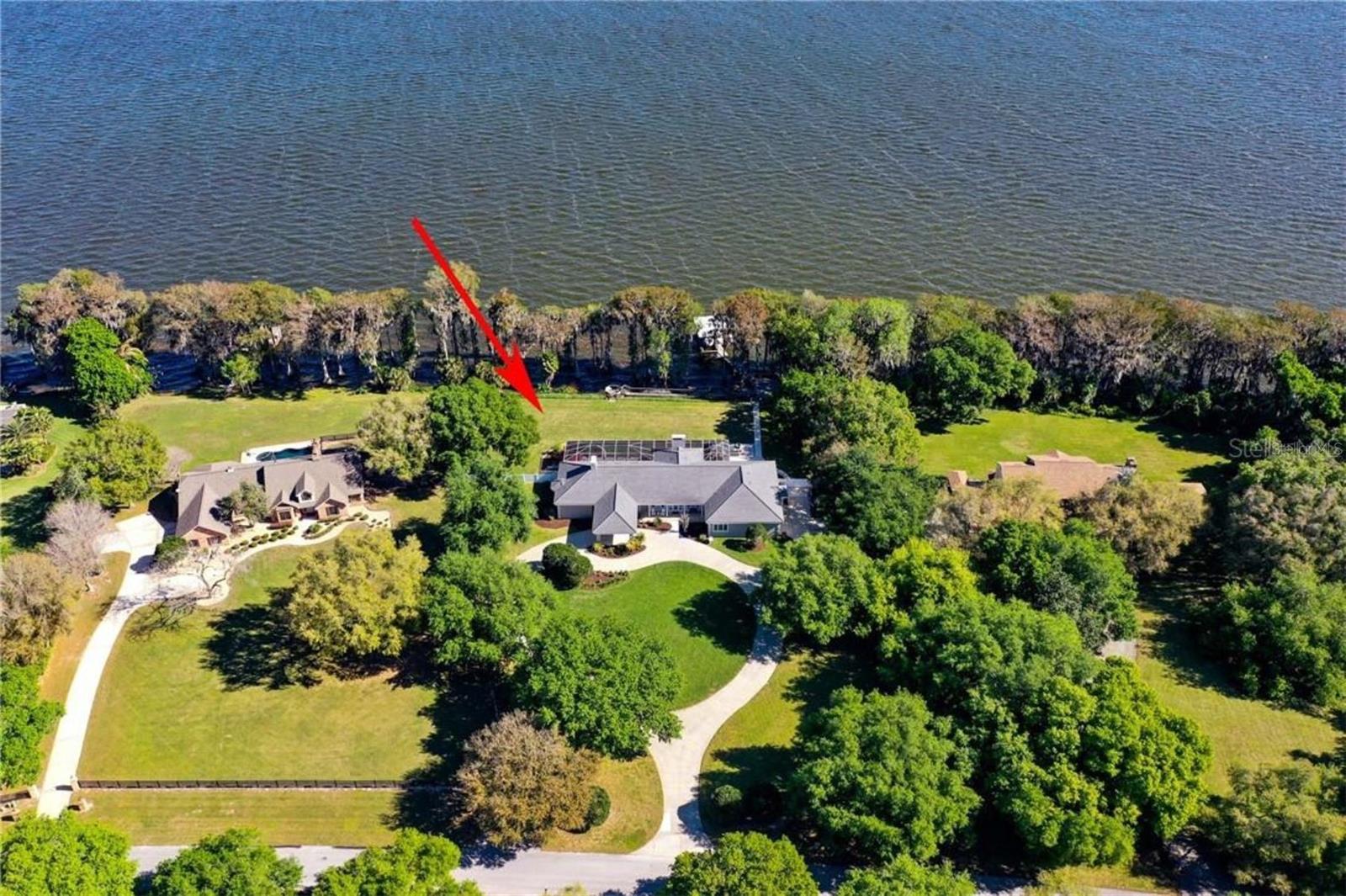 5401 BANANA POINT DR