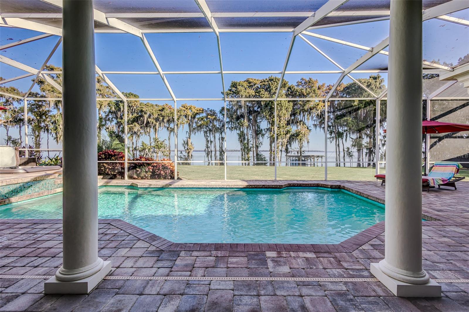 5401 BANANA POINT DR