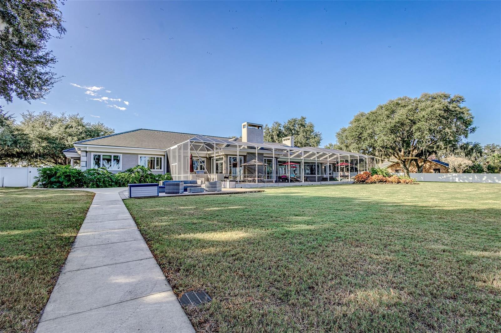 5401 BANANA POINT DR