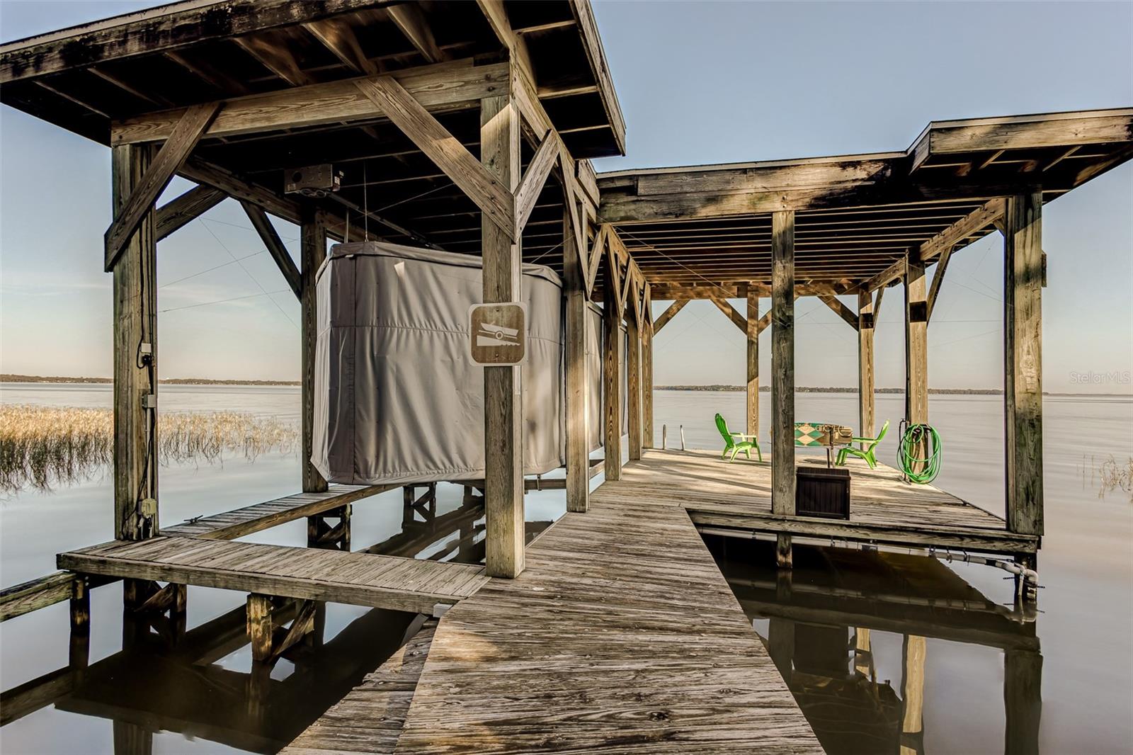 5401 BANANA POINT DR