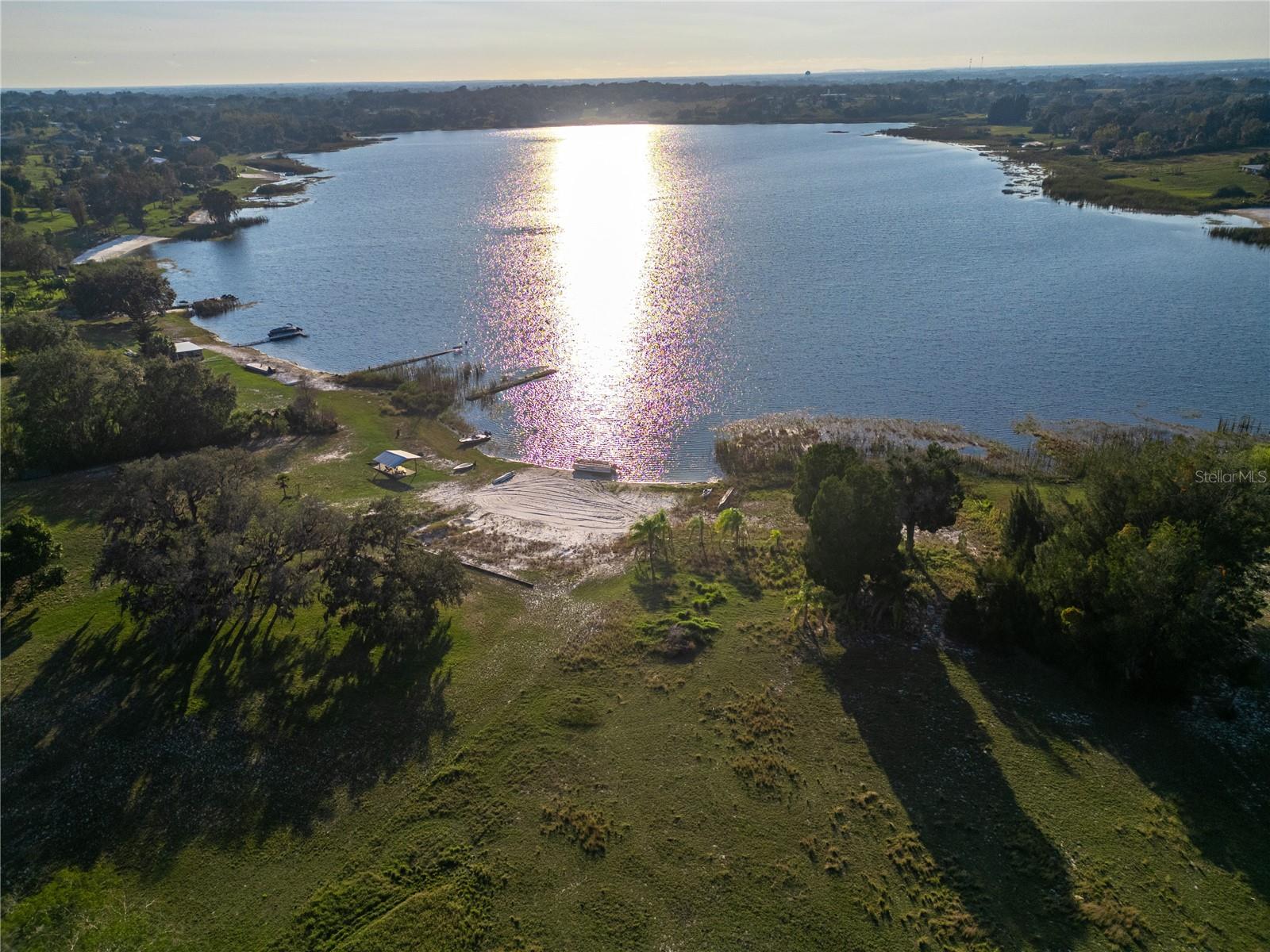 1301 S LAKE STARR BLVD