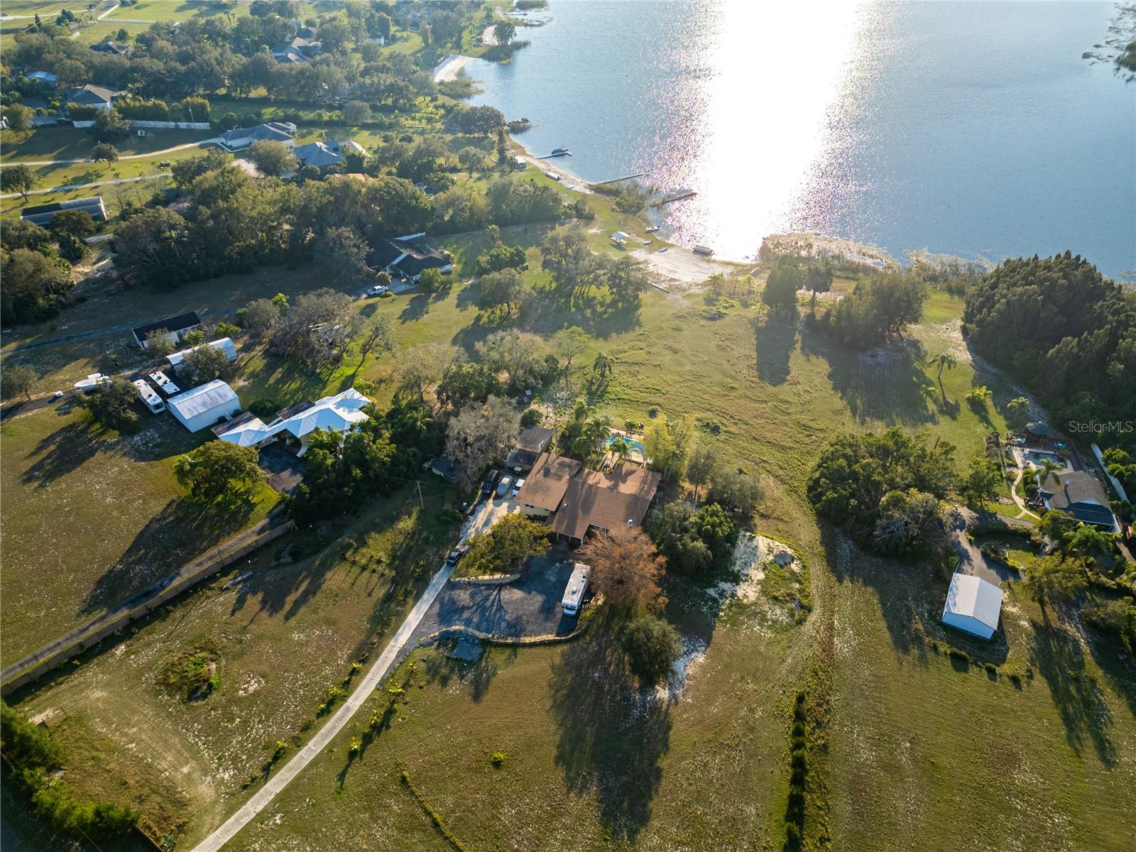 1301 S LAKE STARR BLVD