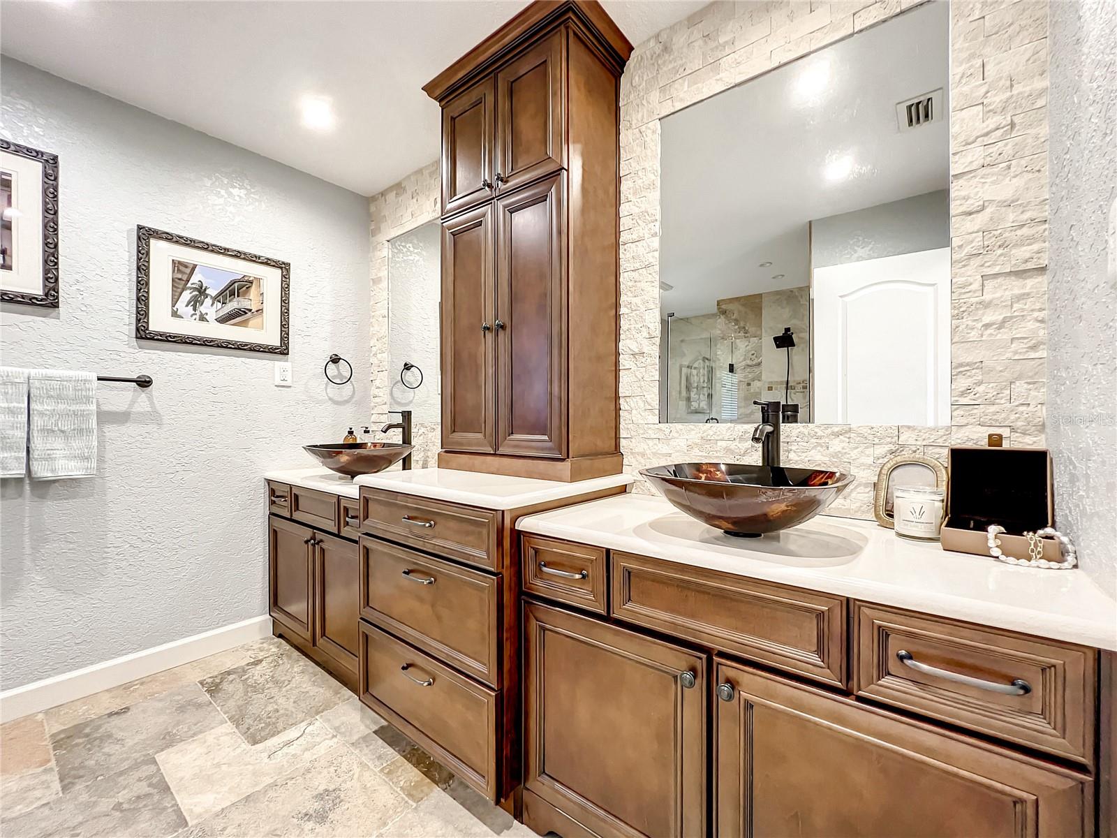 1218 LAKE ARIANA BLVD