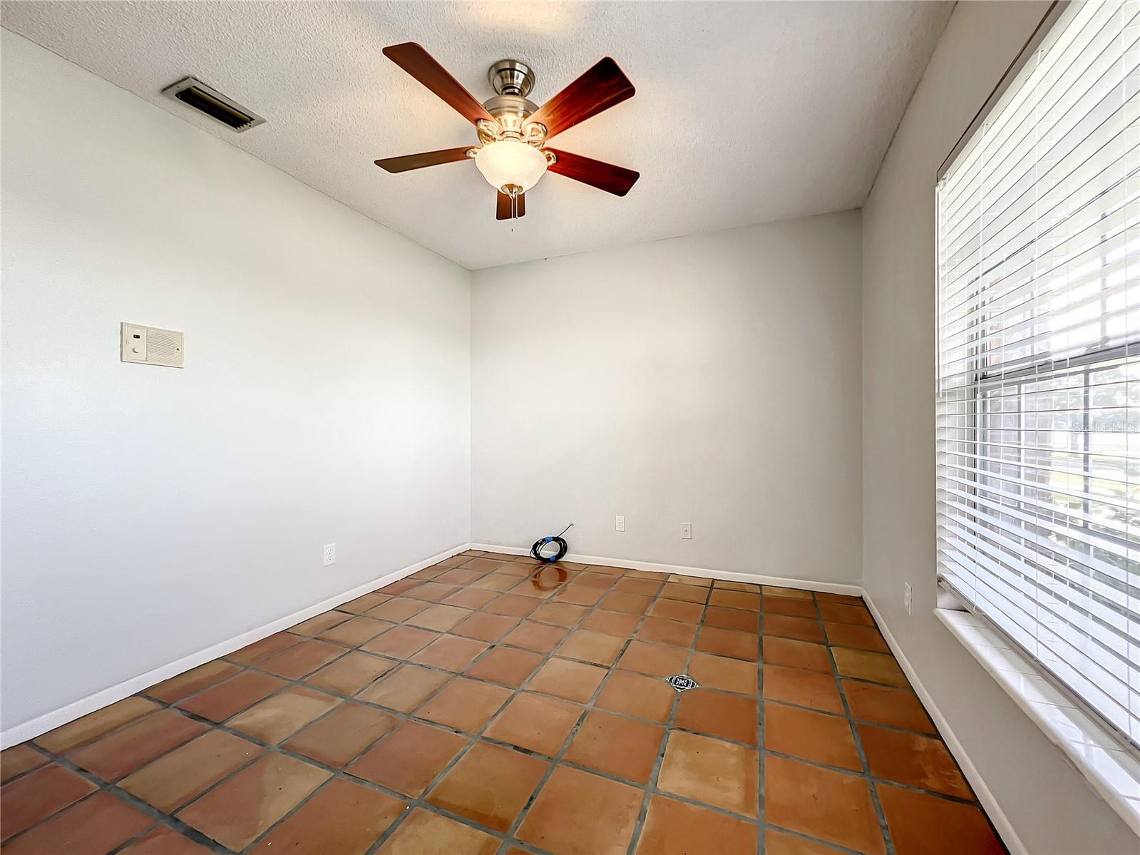 1218 LAKE ARIANA BLVD