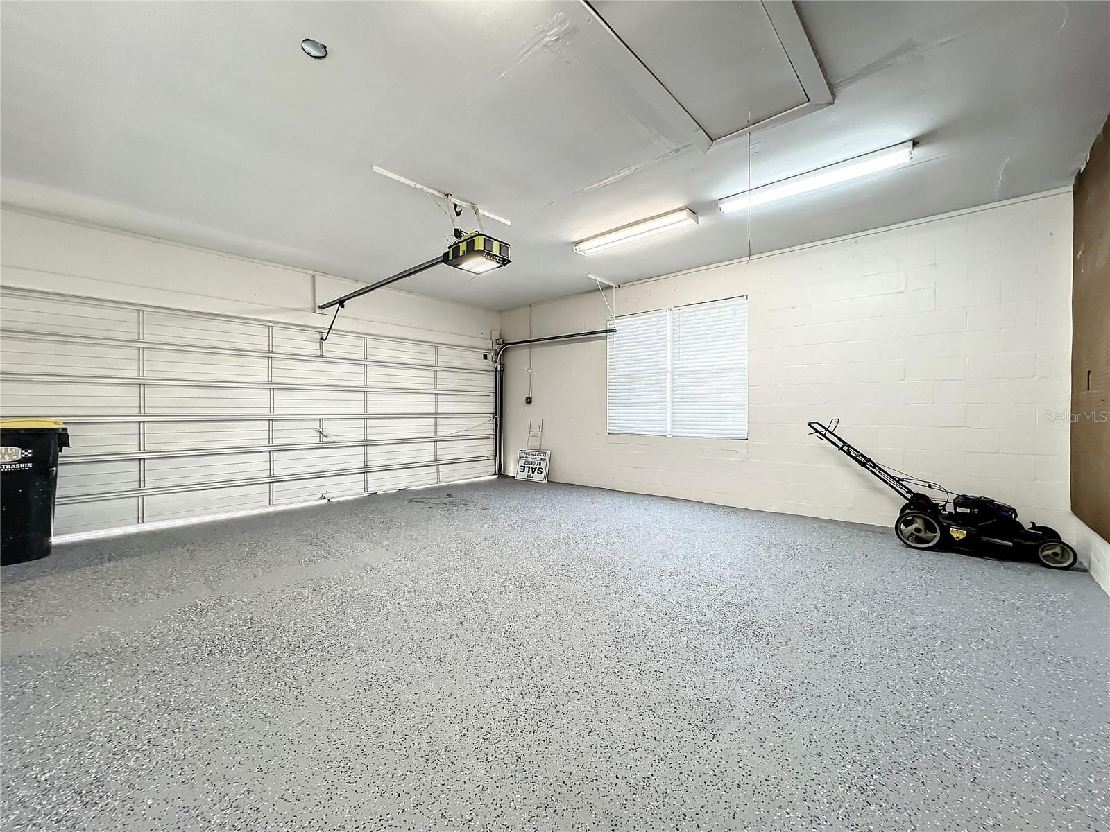 1218 LAKE ARIANA BLVD