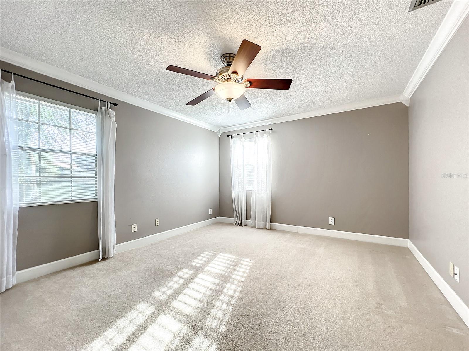 1218 LAKE ARIANA BLVD