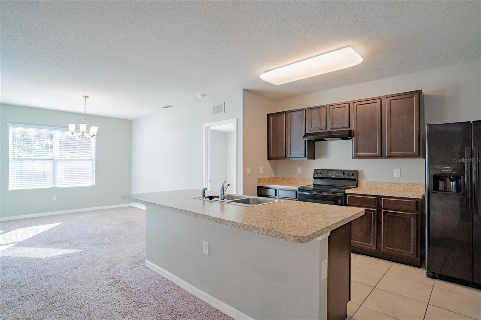 1760 JACKSON OAKS DR