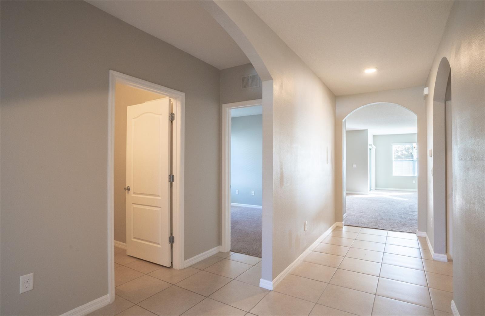 1760 JACKSON OAKS DR